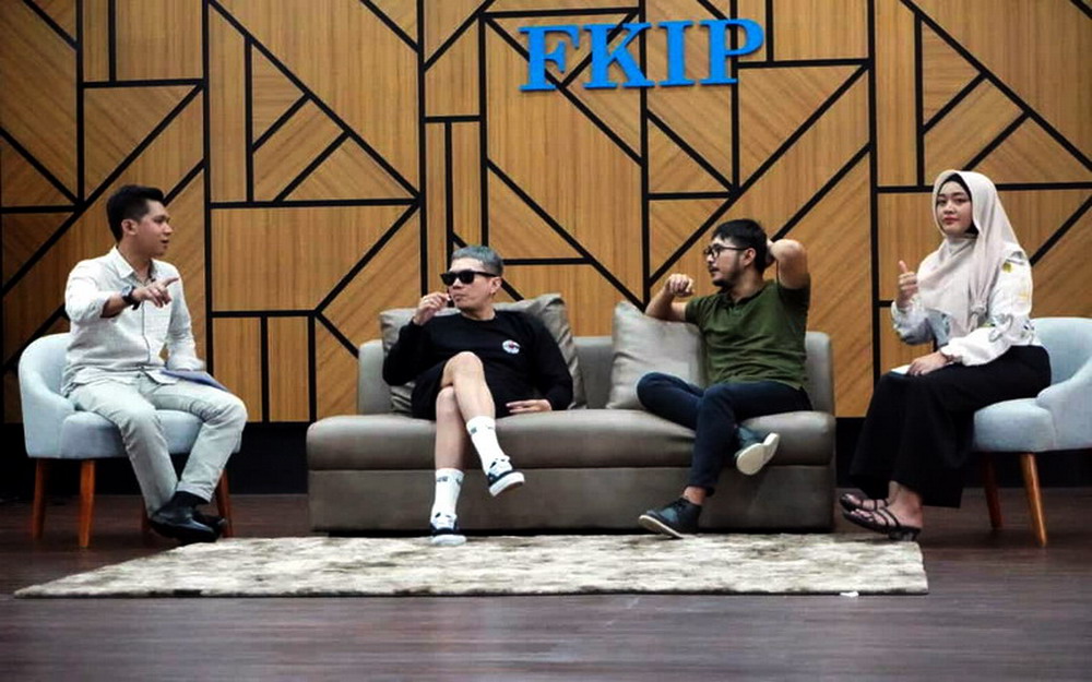 Talkshow FKIP Kegiatan FKIP Unpak Talkshow: "Muda, Berkarya, Kreatif dan Inspiratif"