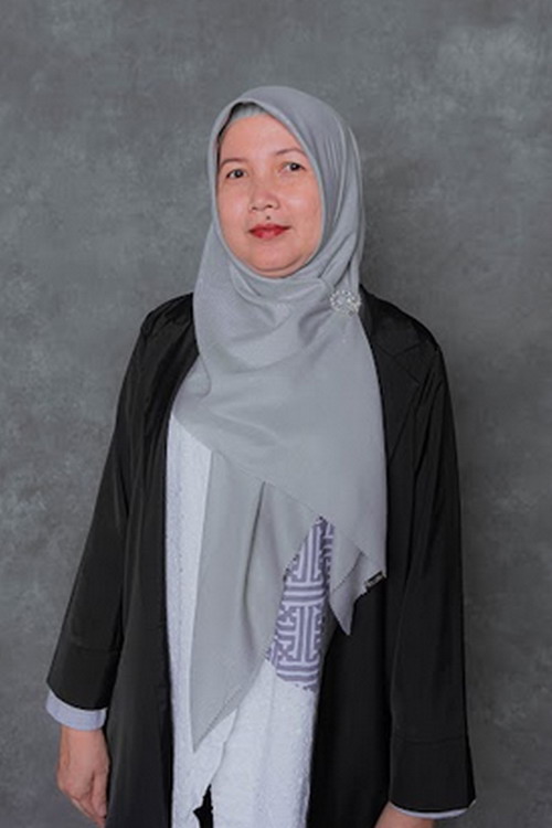 Poppy Sofia Hidayati, S.Pd., M.Pd