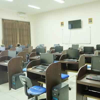 Lab Komputer1